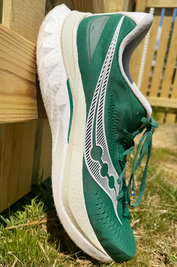saucony endorphin speed 46